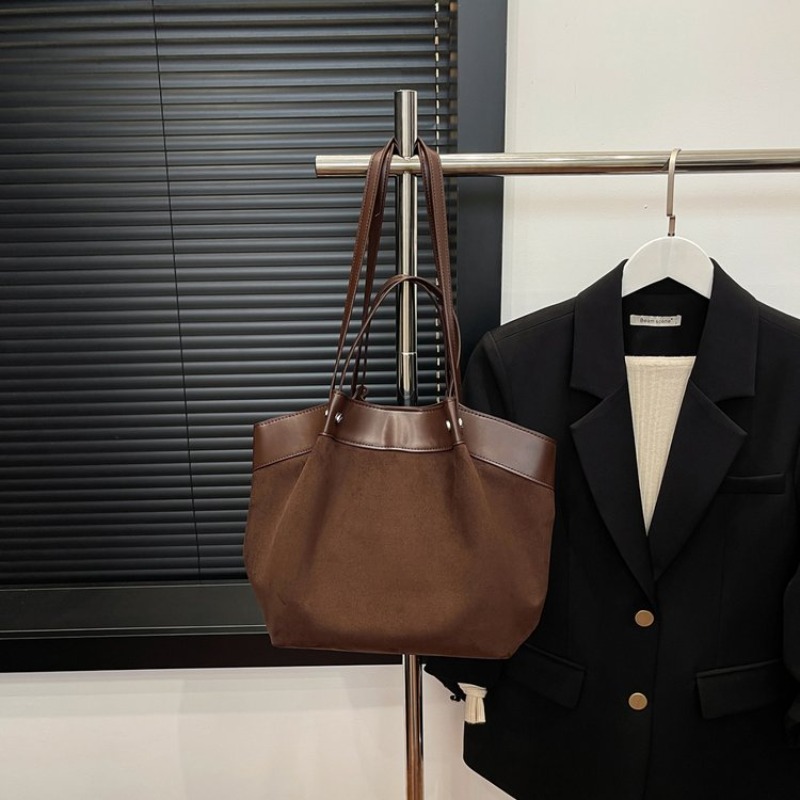高級おむつバッグ レディース レザー ショルダーハンドバッグ - Luxury Bags Paris のレビューと価格