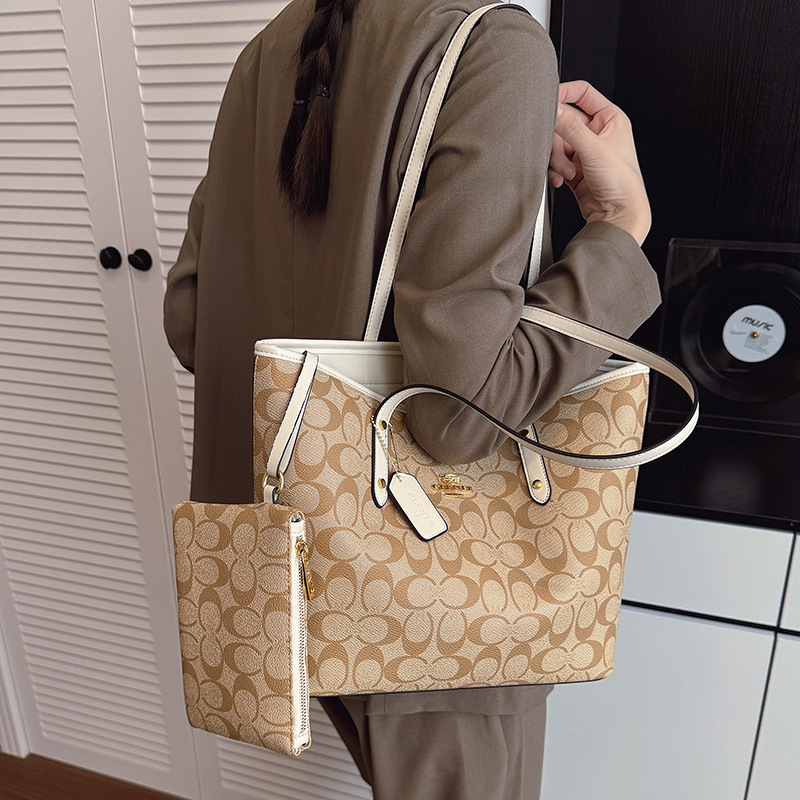 高級デザイナーレディースショルダーバッグ大容量実用的なデイリ - Luxury Bag Collection のレビューと価格