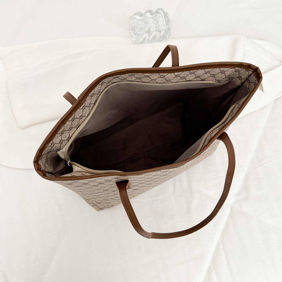 高級ヴィンテージ女性用ショルダーバッグ、モノグラムプリント、 - Tote Bag Leather Monogram のレビューと価格
