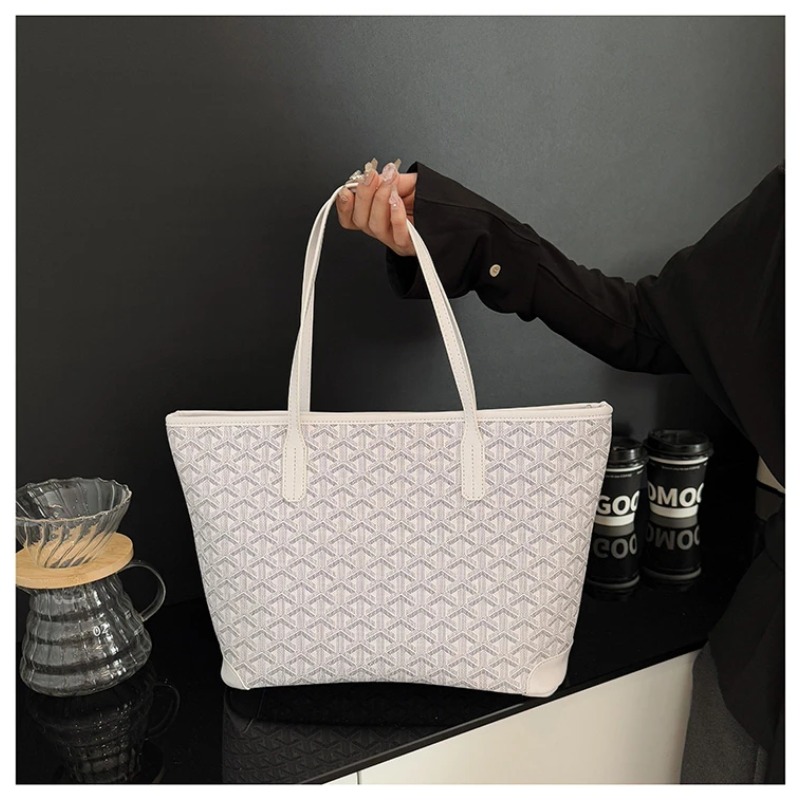 クラシックデザイナーパリおむつバッグエレガントなレザークロス - Luxury Bags Paris のレビューと価格