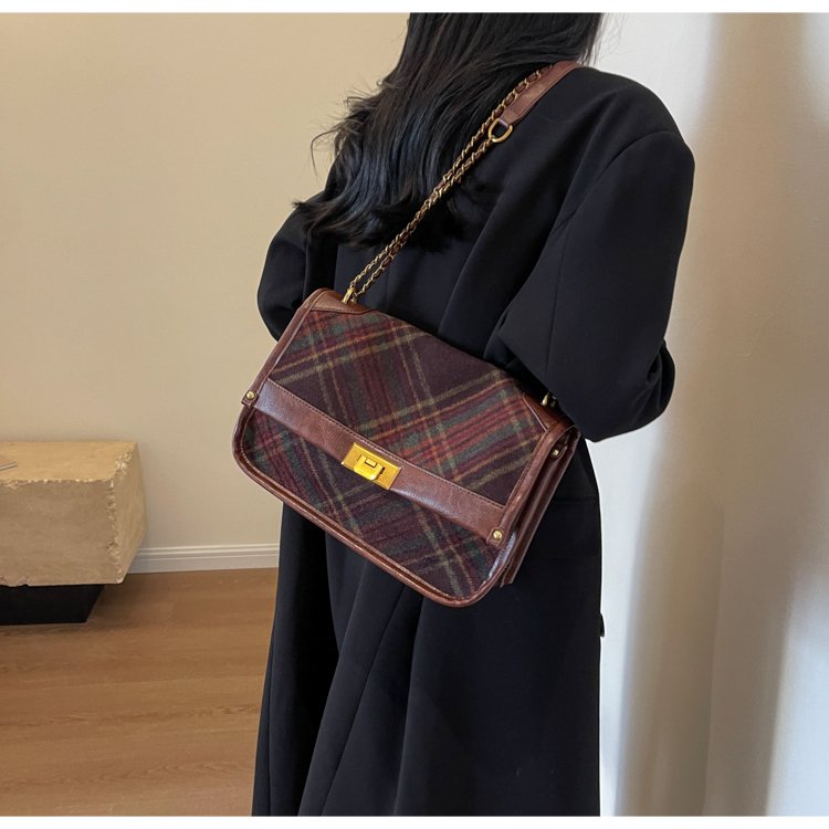 ファッショナブルなバッグ トレンディなデザイン レターロゴ  - Luxury Bags Paris のレビューと価格