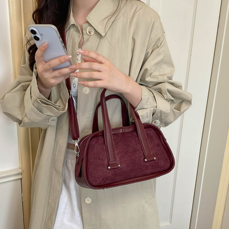 レトロなクロコダイル柄ミニボストンハンドバッグ 女性用 ダブ - Luxury Bags Consignment のレビューと価格