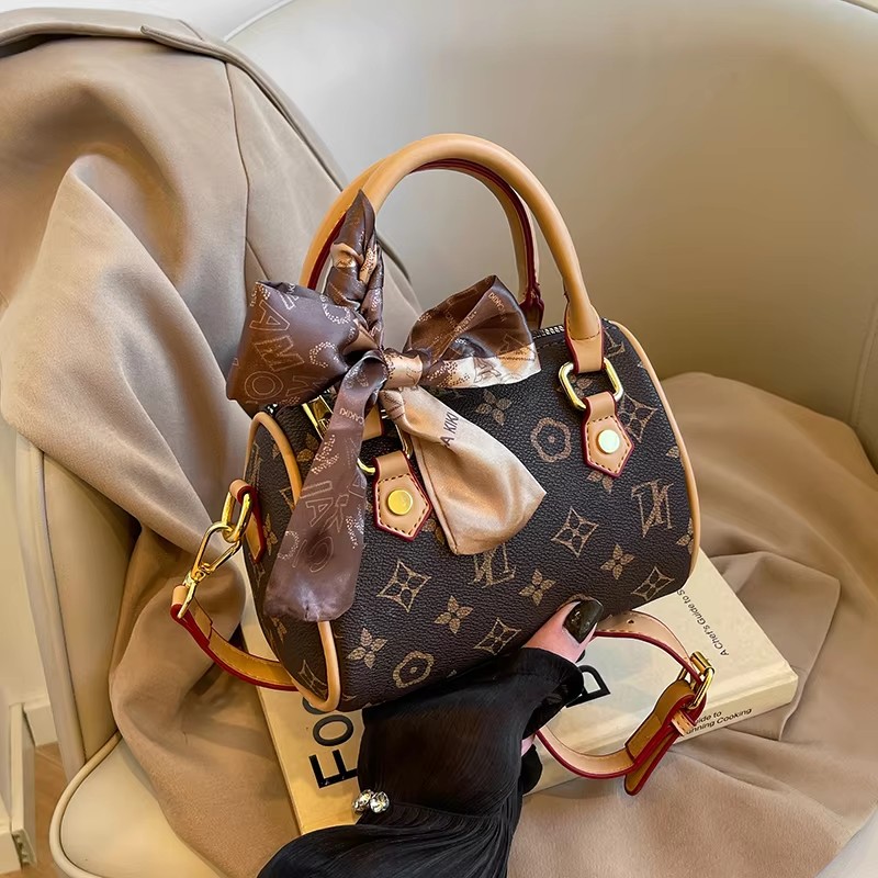 パリシックな高級メッセンジャー財布バッグ - レトロなソリッ - Luxury Bags Paris のレビューと価格