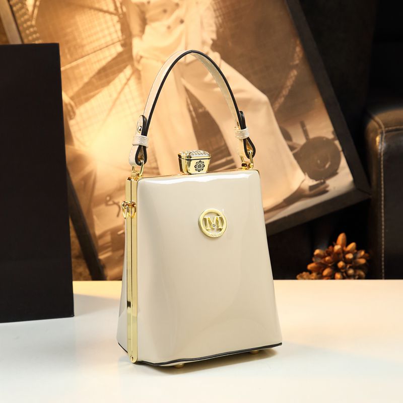 高級デザイナーブランドの新品、高品質レザーのファッショナブル - Luxury Bags For Women Sale のレビューと価格
