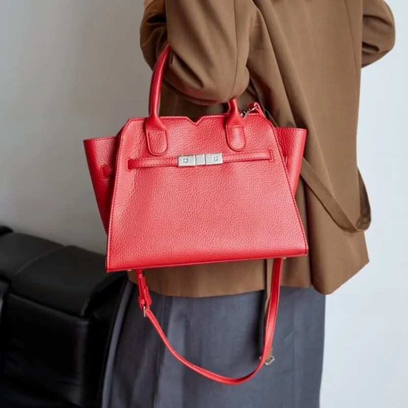 トレンディなデザインの高級ショッパーバッグ、女性用ショルダー - Luxury Bags Paris のレビューと価格