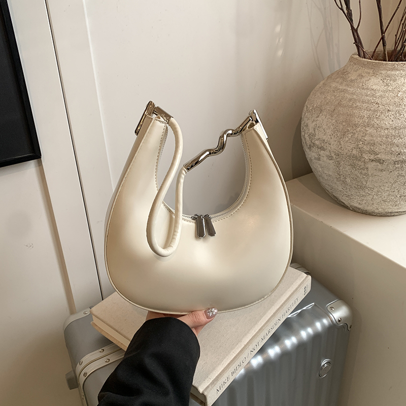 ホットセール ソリッドPUジッパー スタイリッシュデザイン  - Luxury Bags For Women Sale のレビューと価格