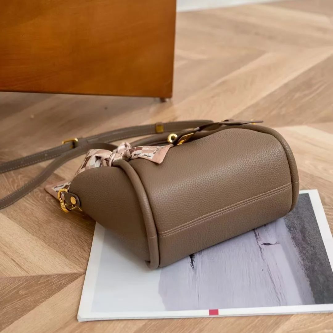 ホット販売ファッション多用途本革ハンドバッグ女性のためのライ - Luxury Bags To Sell のレビューと価格