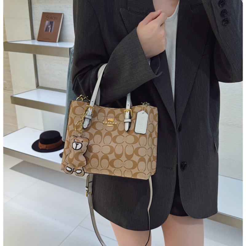 エレガントなモノグラムトートバッグ、クラシックスタイル、女性 - Tote Bag Leather Monogram のレビューと価格